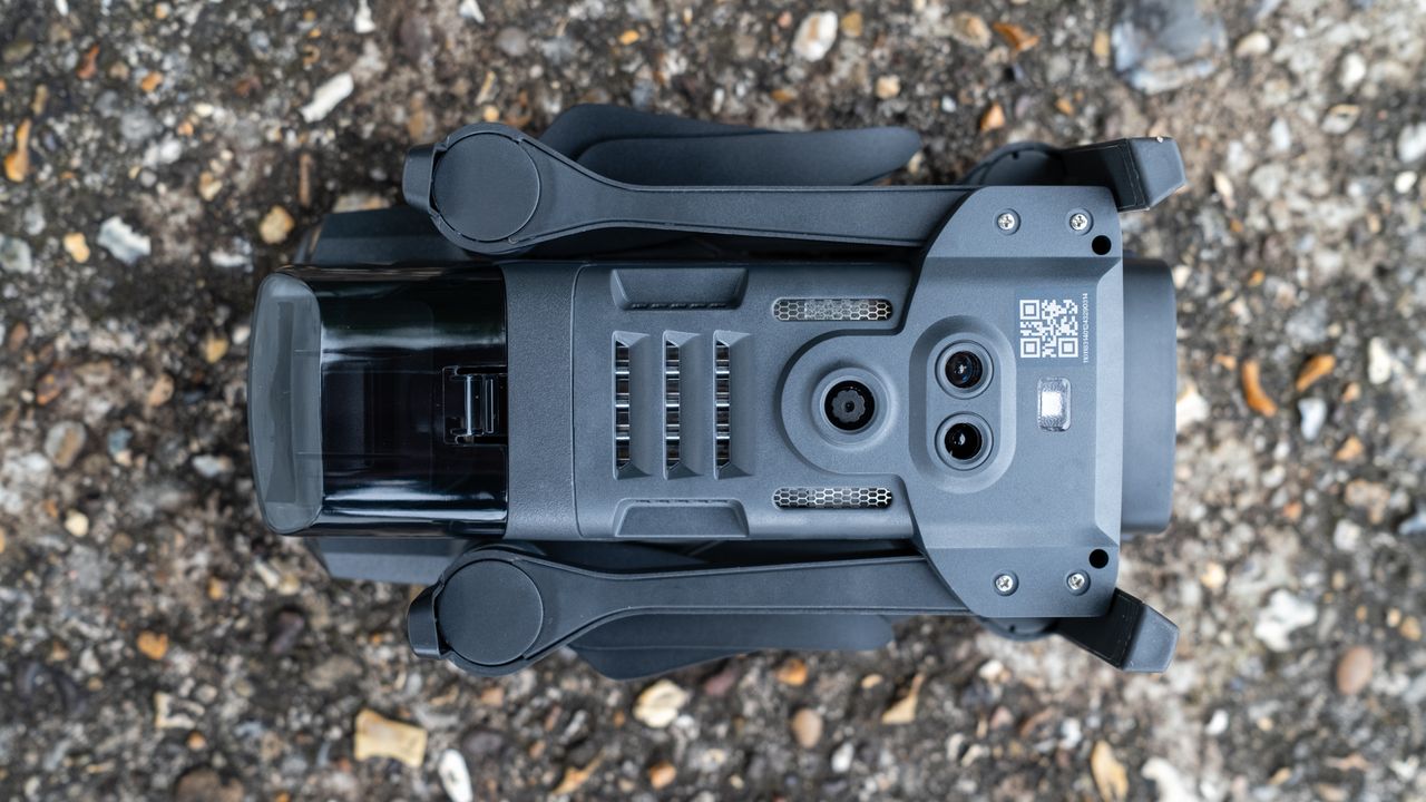 Holy Stone Sirius HS900 folded showing the bottom of the airframe
