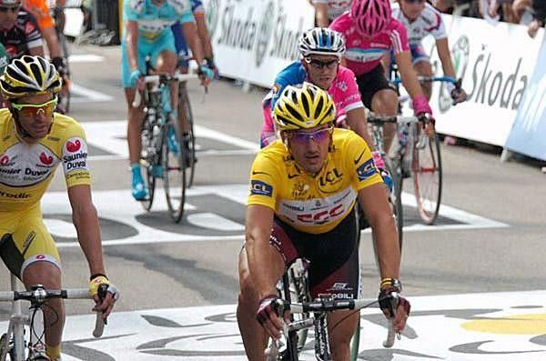 Cancellara rolls through the line with David Millar