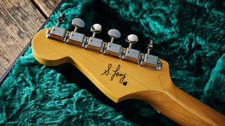 Fender Steve Lacy Strat