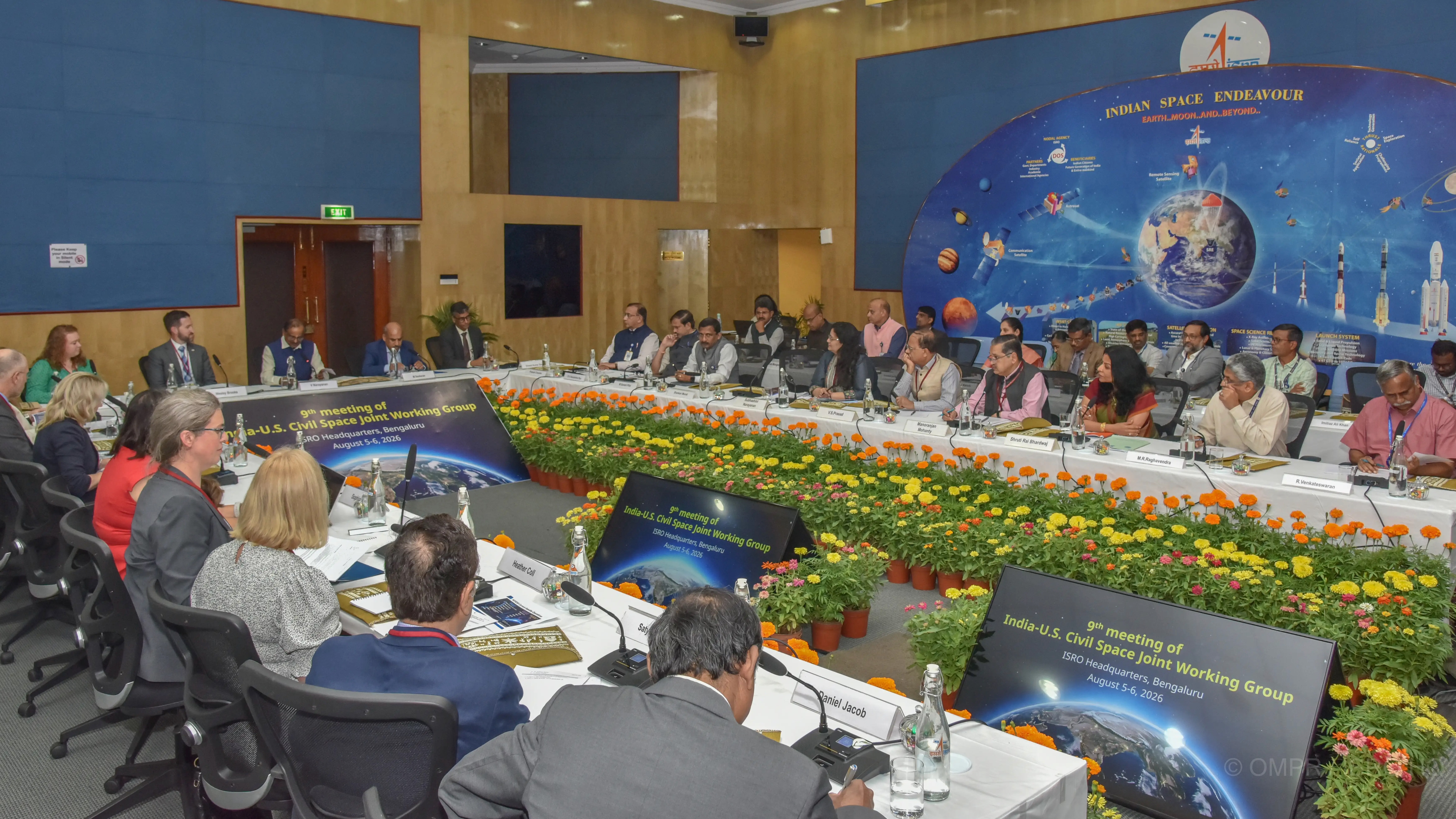 India-US space ties deepen as NASA invites ISRO to join moon base program India-US space ties deepen as NASA invites ISRO to join moon base program