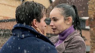 Sofia Carson as Anna De La Vega and Corey Mylchreest as Jamie Davenport in My Oxford Year