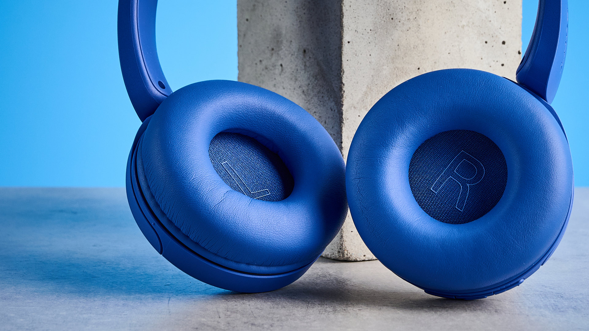Sony WH-CH530 in Cobalt blue