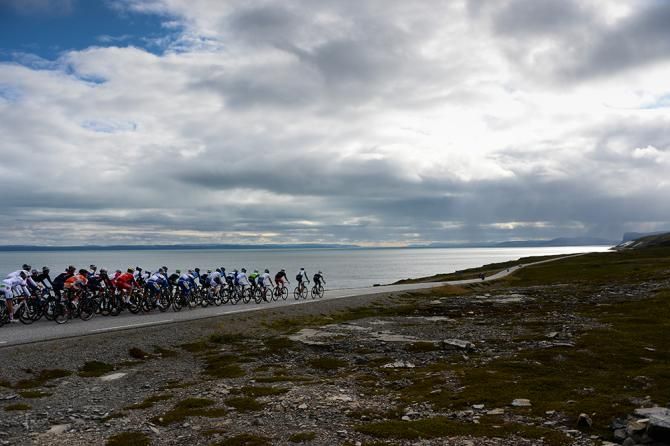 The peloton in action