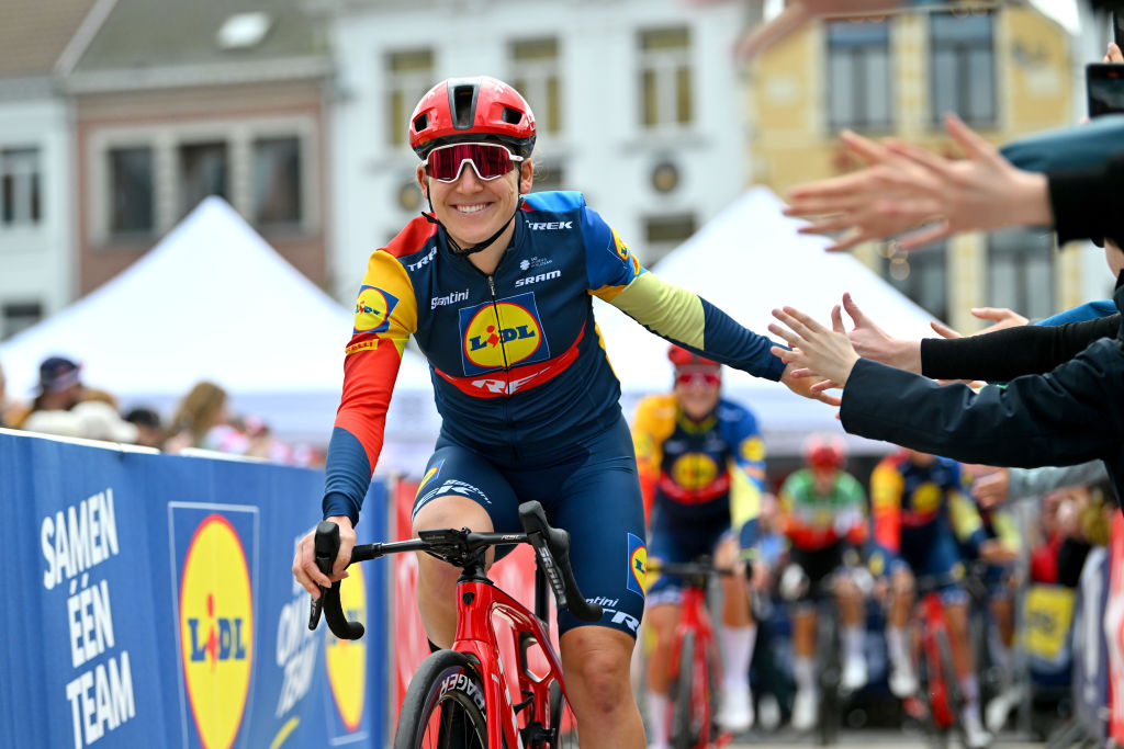 OUDENAARDE BELGIUM MARCH 31 Lauretta Hanson of Australia and Team Lidl Trek prior to the 21st Ronde van Vlaanderen Tour des Flandres 2024 Womens Elite a 163km one day race from Oudenaarde to Oudenaarde on March 31 2024 in Oudenaarde Belgium Photo by Luc ClaessenGetty Images