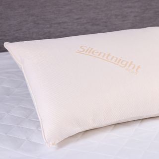 Silent night memory foam pillow