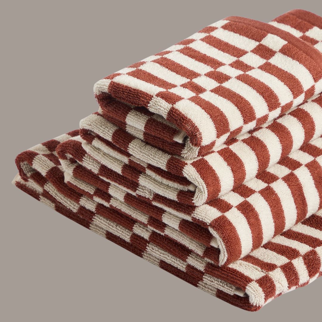 M&amp;amp;S, Pure Cotton Geometric Towel