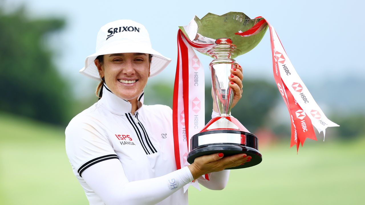 Hannah Green with the HSBC Women’s World Championship trophy