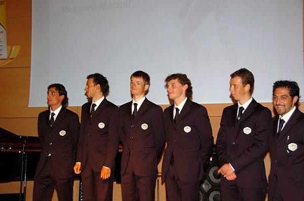 Presentation of the 2007 riders.