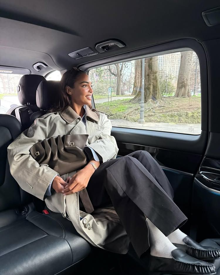 Trench coat outfit