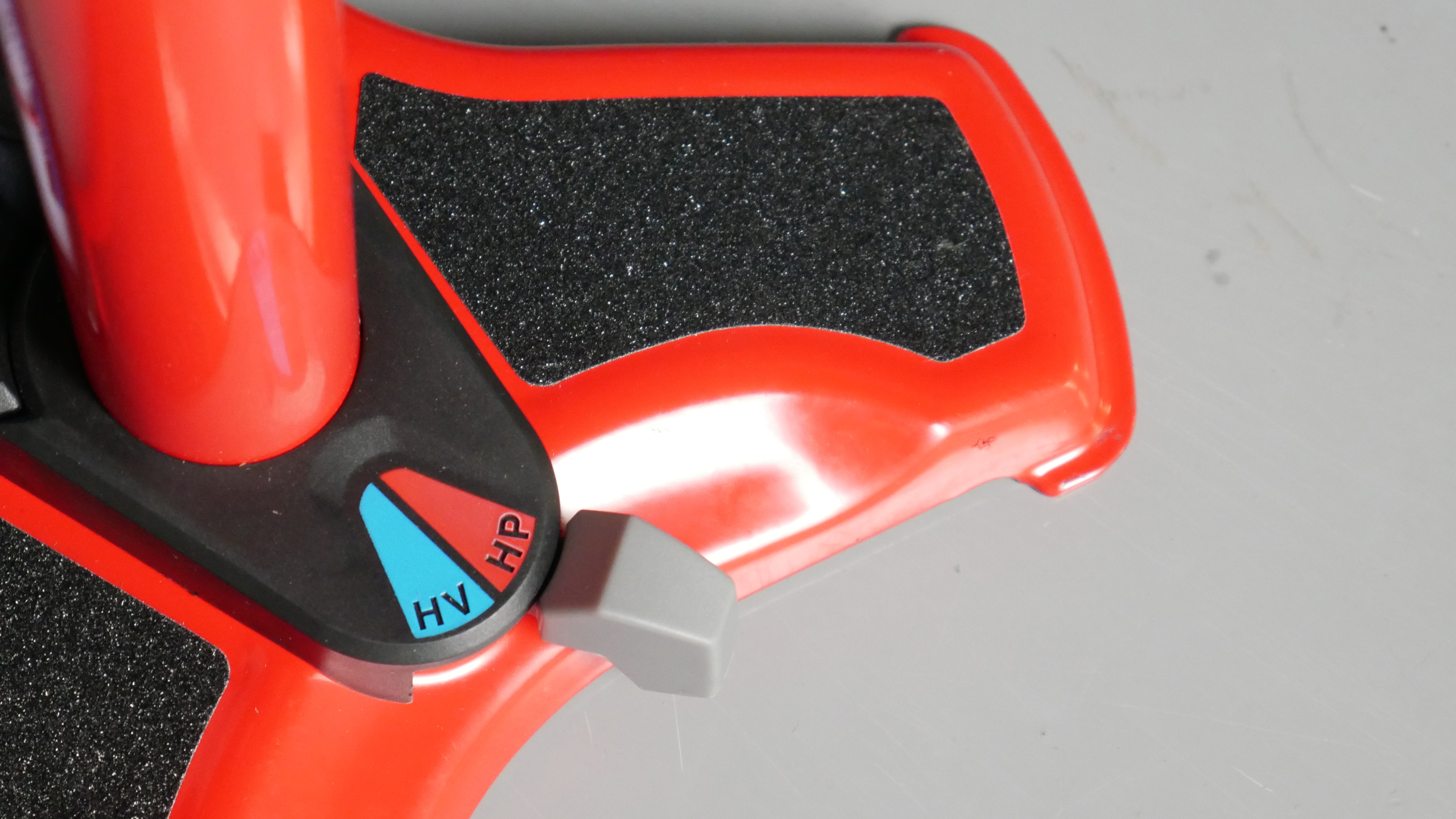 Detailed shot of the Trek Dual Chamber bike track pumps HV/HP foot switch