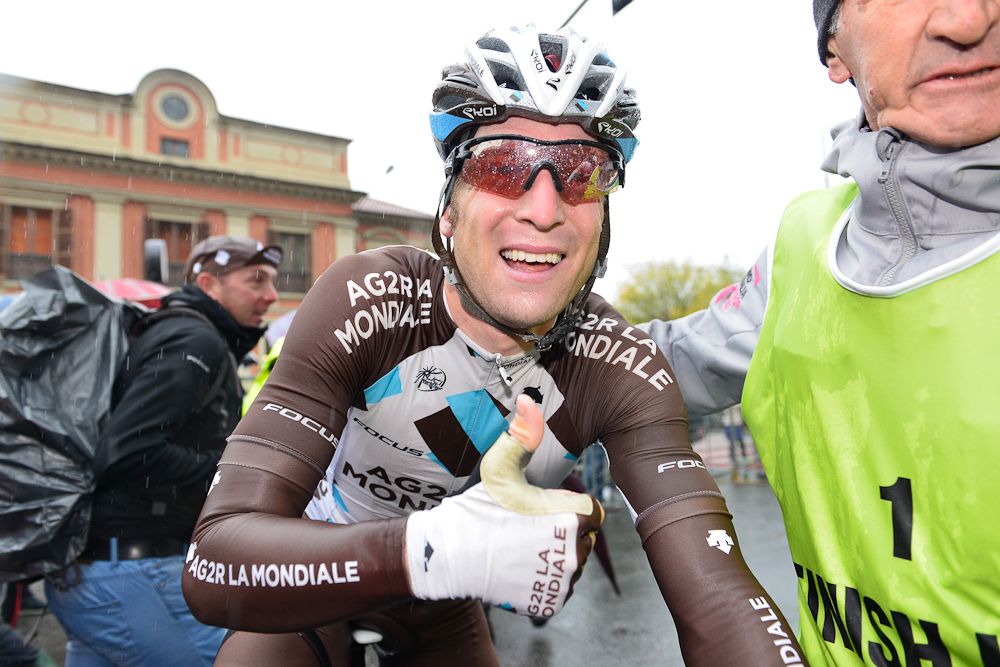 Jan Bakelants (AG2R La Mondiale) gives the thumbs up.