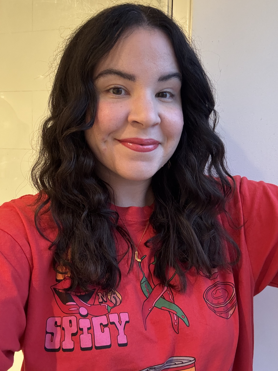 Mica Ricketts after washing hair and air drying with SmoothFiller