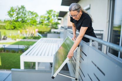 plug-in solar panel