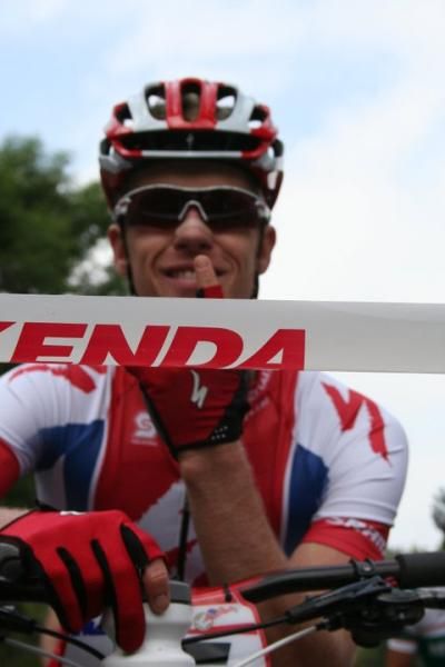 Max Plaxton (Specialized) has fun