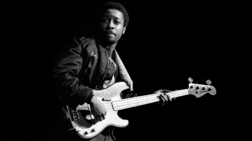 Photo of Robert WILSON and GAP BAND; Robert Wilson 