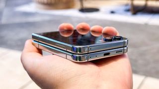 Hands-on shots of the Samsung Galaxy Z Flip 5