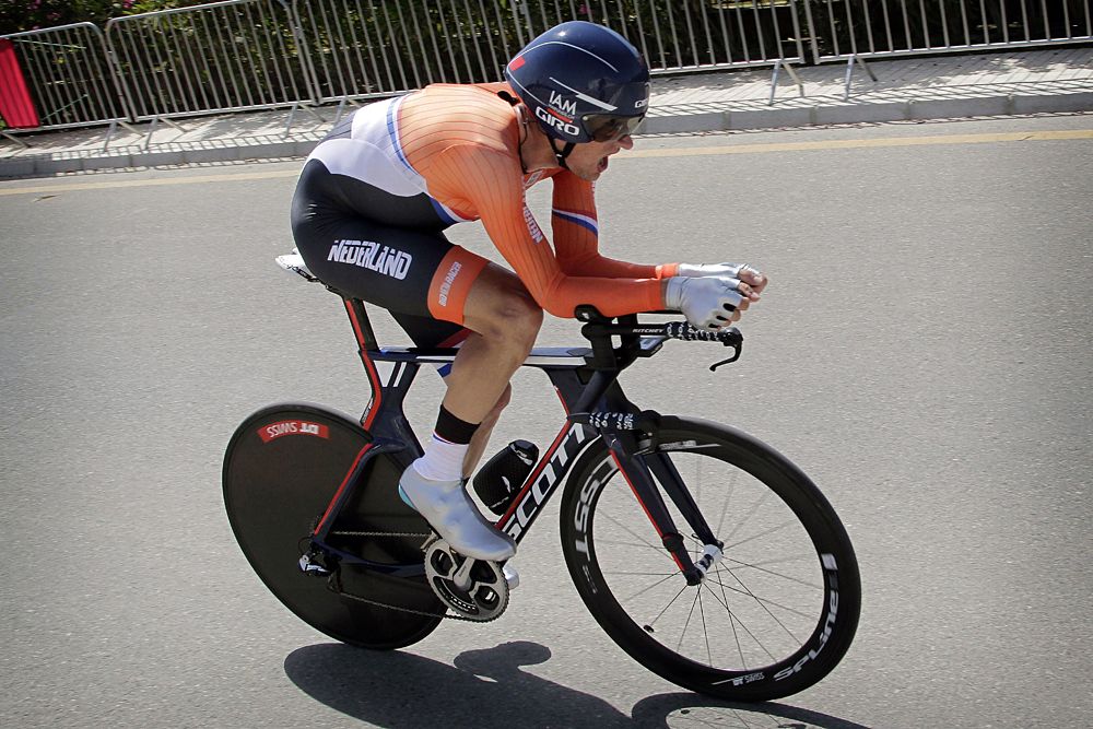 Stef Clement (Netherlands) took silver