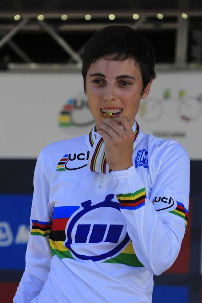 Junior women's time trial champion Severine Eraud (France)