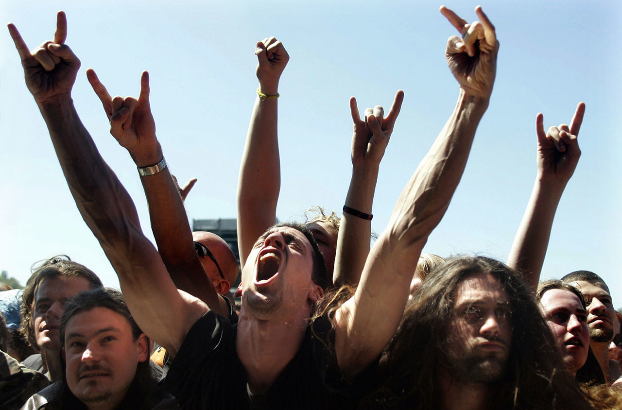 Heavy metal crowd