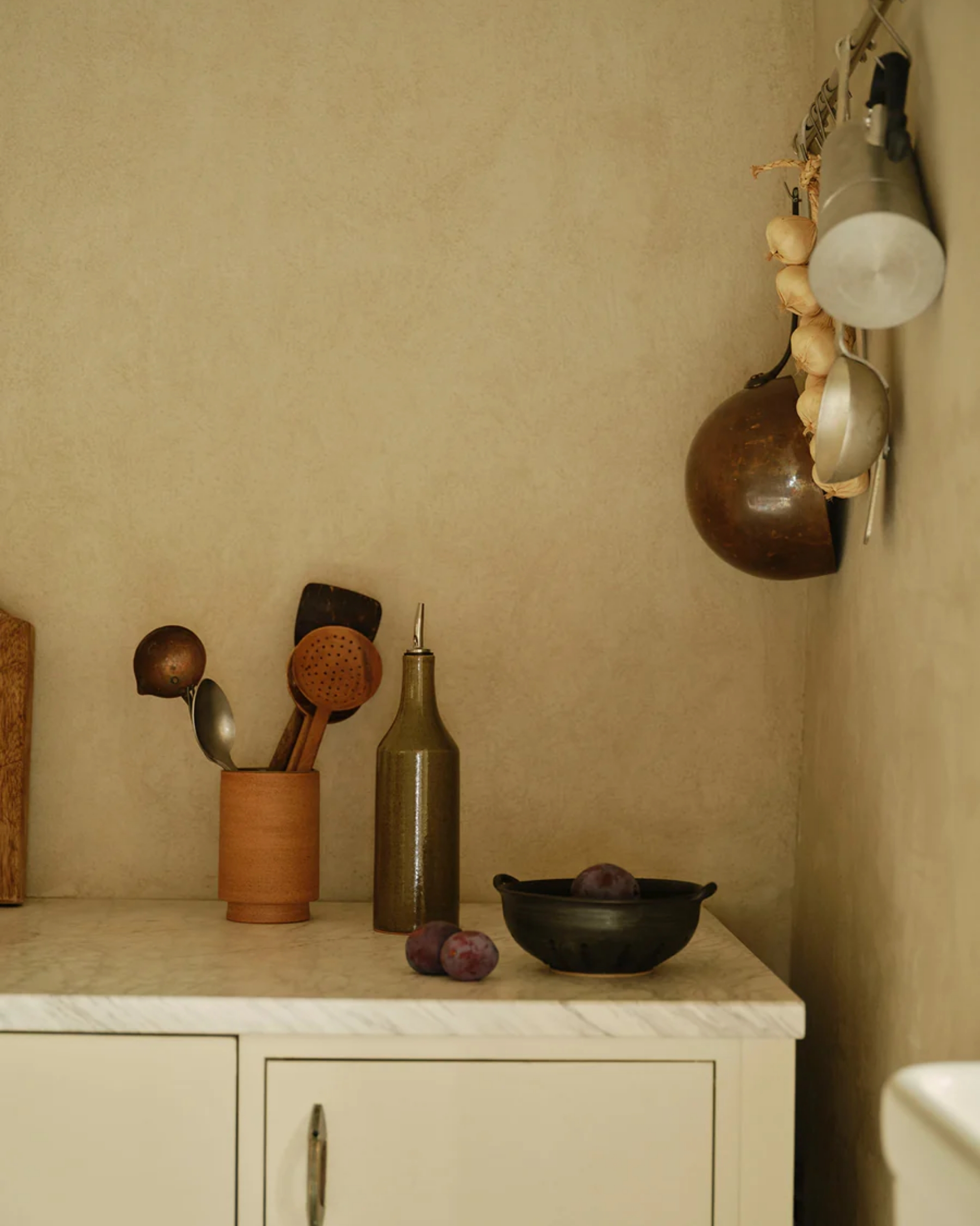 Stoneware Oil Pourer