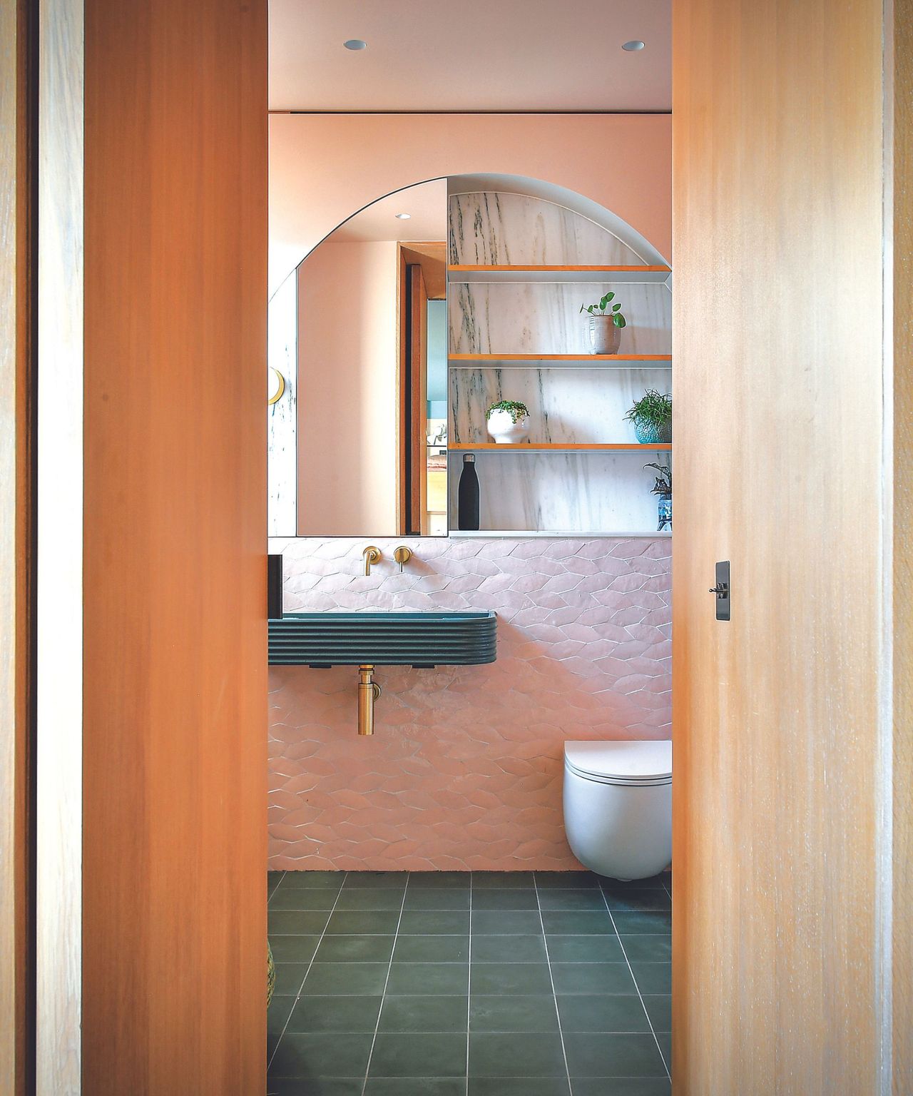 Picture of Textured bathroom wall ideas: 10 imaginative treatments | Homes and Gardens