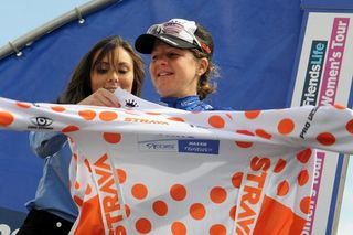 Sharon Laws (UHC) kept the climber's jerse