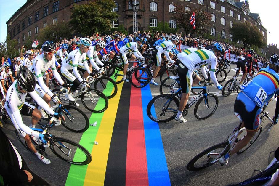 The start line gets a rainbow touch in 2011