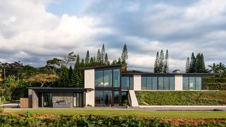 full front facade of Maui House by see arch