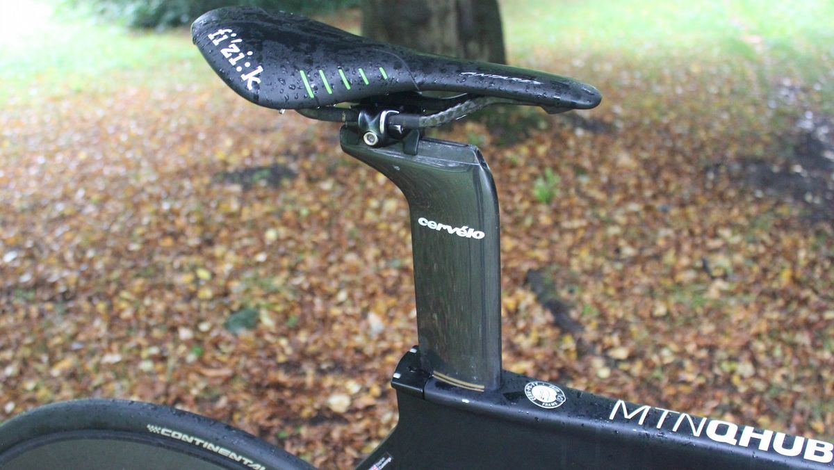 Stephen Cummings rides a Fizik Antares saddle