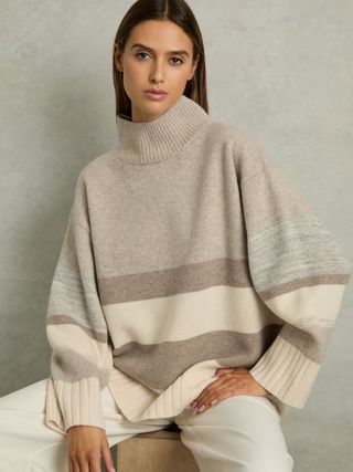 Jumper in Neutral