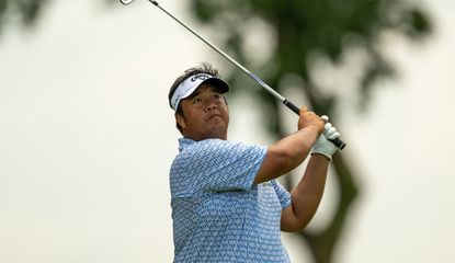 Kiradech Aphibarnrat watches his approach shot