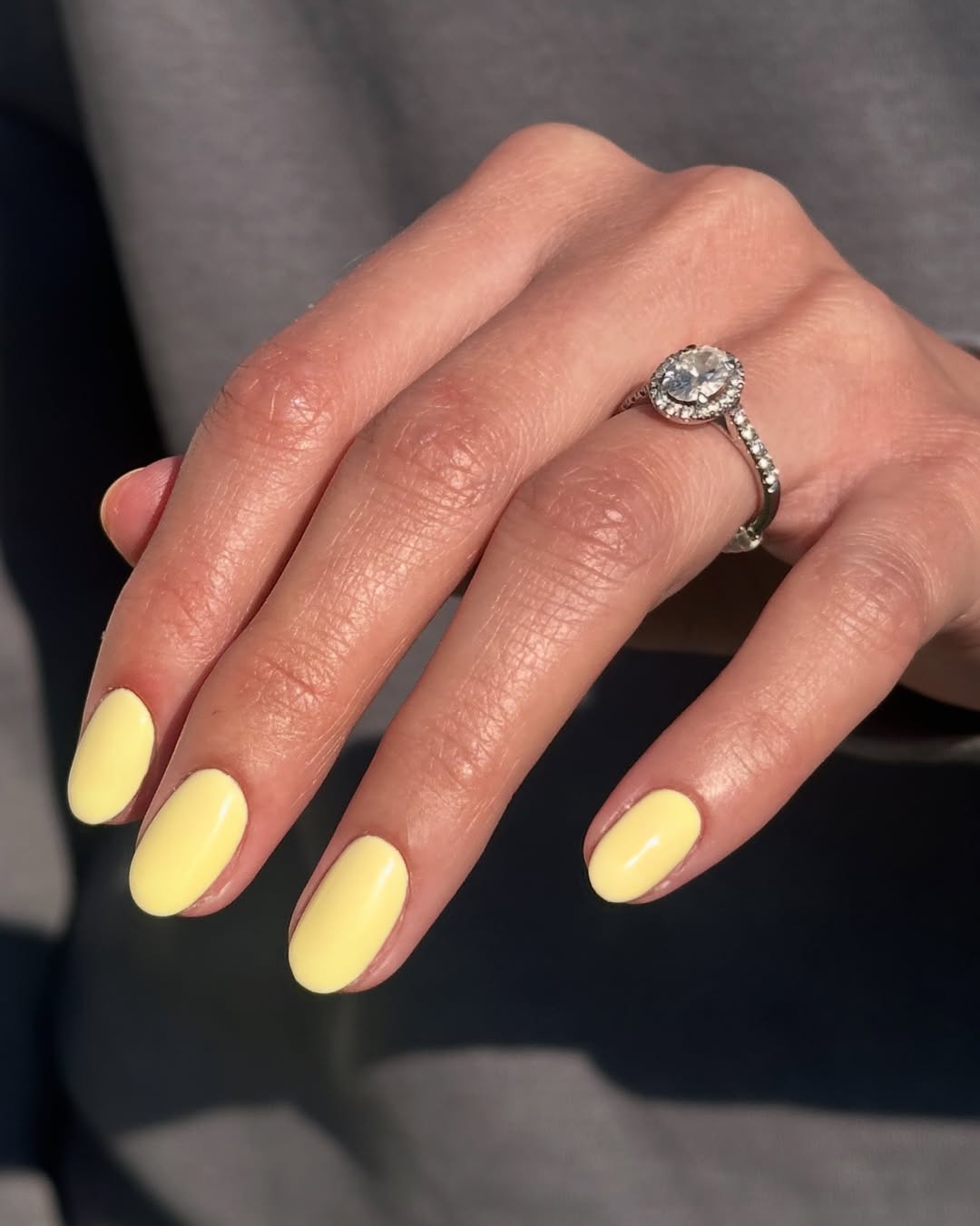 pastel yellow nails