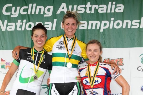Melissa Hoskins (GreenEDGE), Alexis Rhodes (GreenEDGE) and Annette Edmondson (SASI) on the podium in Ballarat.