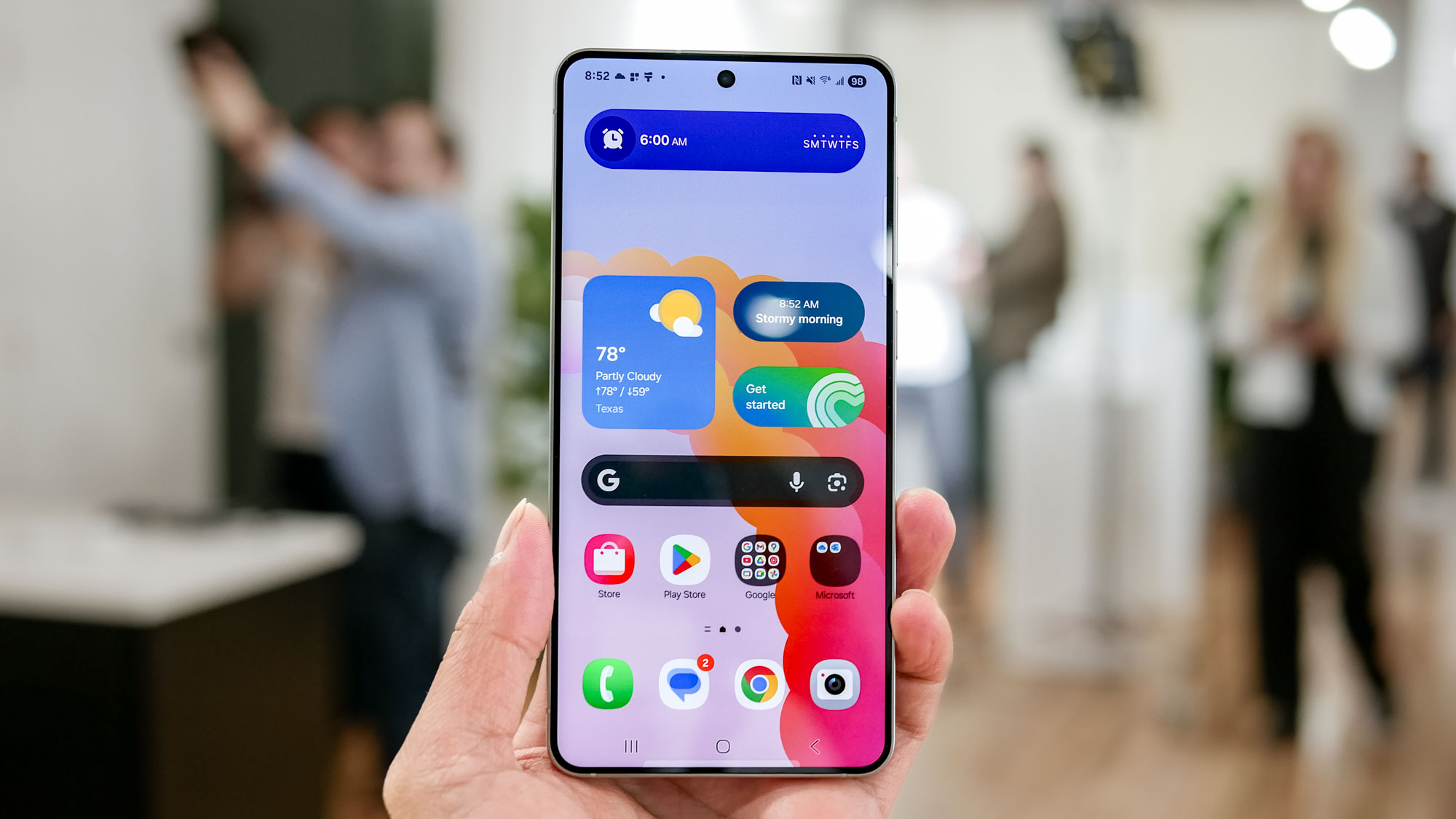 صفحه اصلی Samsung Galaxy S25 Edge یک UI 7 را نشان می دهد.