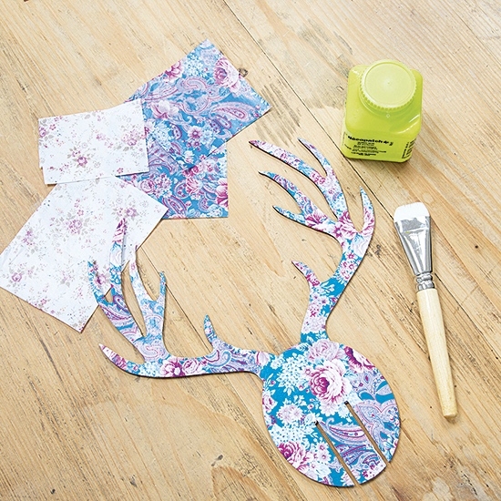 decopatch papers and mdf stag head