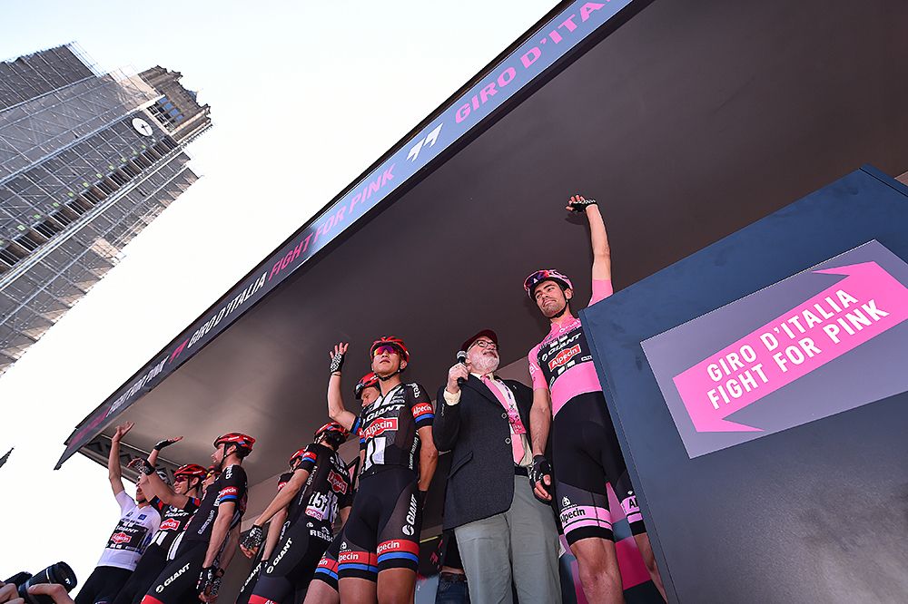 Giant-Alpecin sign in