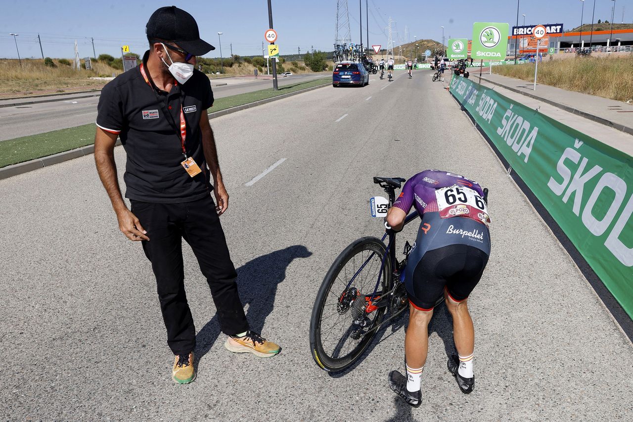 Vuelta Espana 2021 - 76th Edition - 2nd stage Caleruega - Burgos 166,7 km - 15/08/2021 - Crash - Angel Madrazo (ESP - Burgos-BH) - photo Luis Angel Gomez/BettiniPhoto&Acirc;&copy;2021