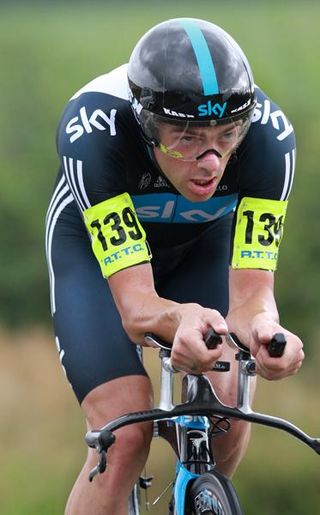 Alex Dowsett (Sky) on his way to the gold medal.