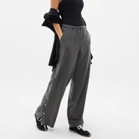 Athleta MVP Mid-Rise Snap Pant