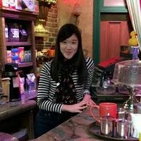 Joanna Heng's avatar