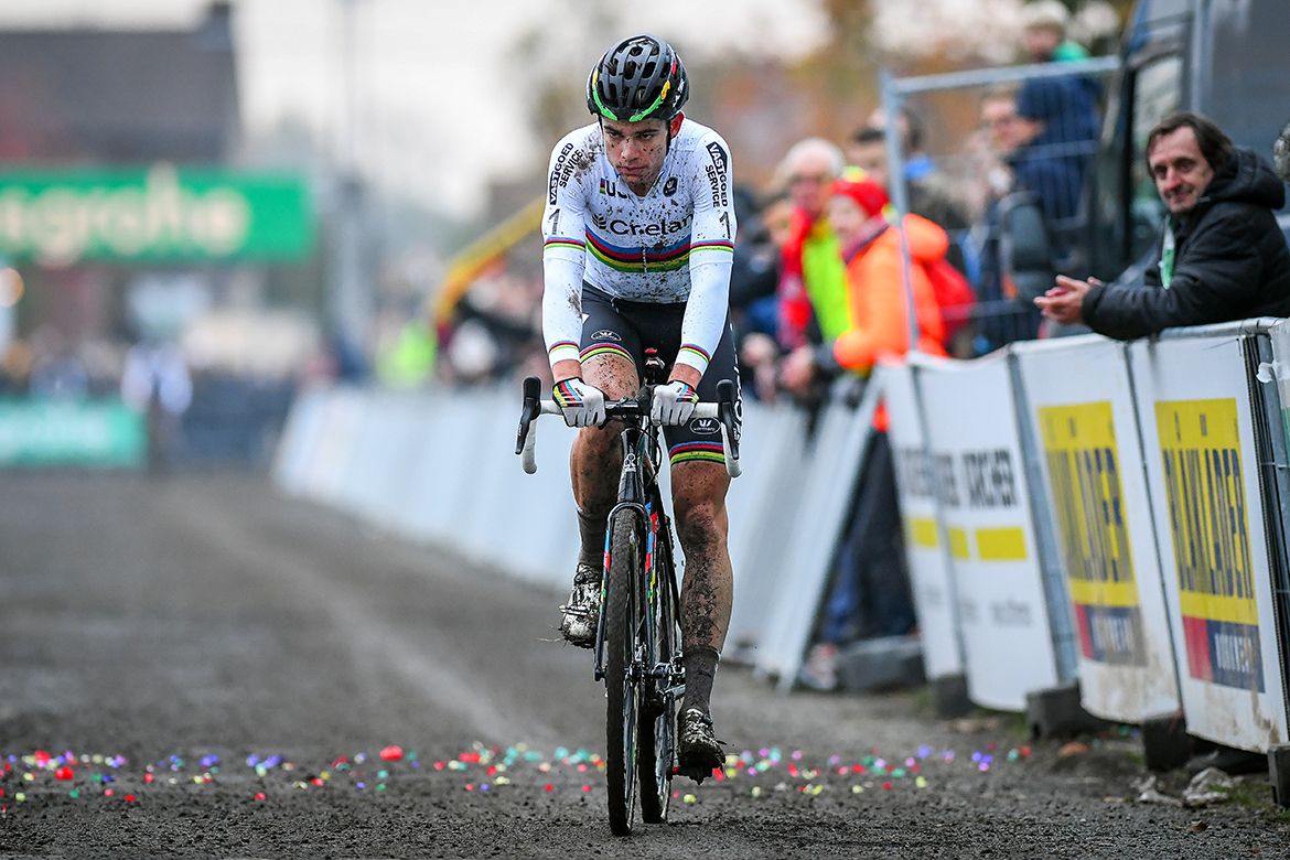 Wout Van Aert (Crelan - Vastgoedservice) placed second at Superprestige Gavere.