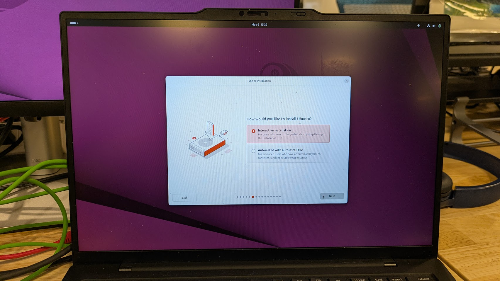 Interactive or automated installation of Ubuntu