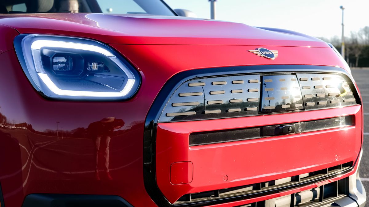 2025 Mini Cooper Countryman SE All4 review.