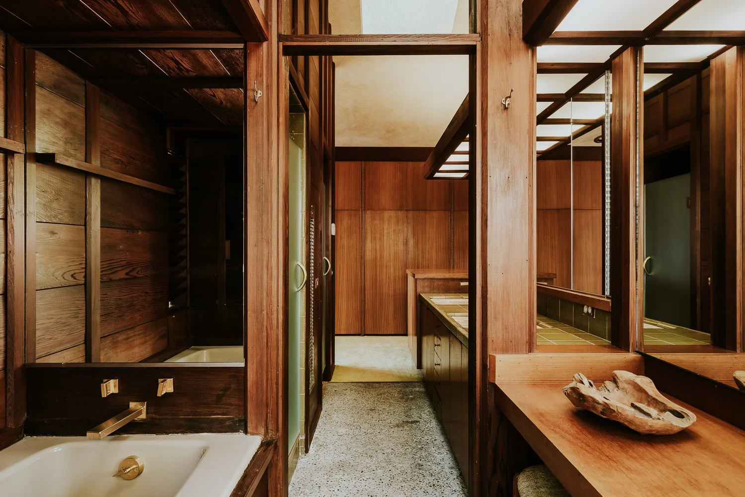 An oceanfront modernist house by one of Frank Lloyd Wright's disciples, hits the market