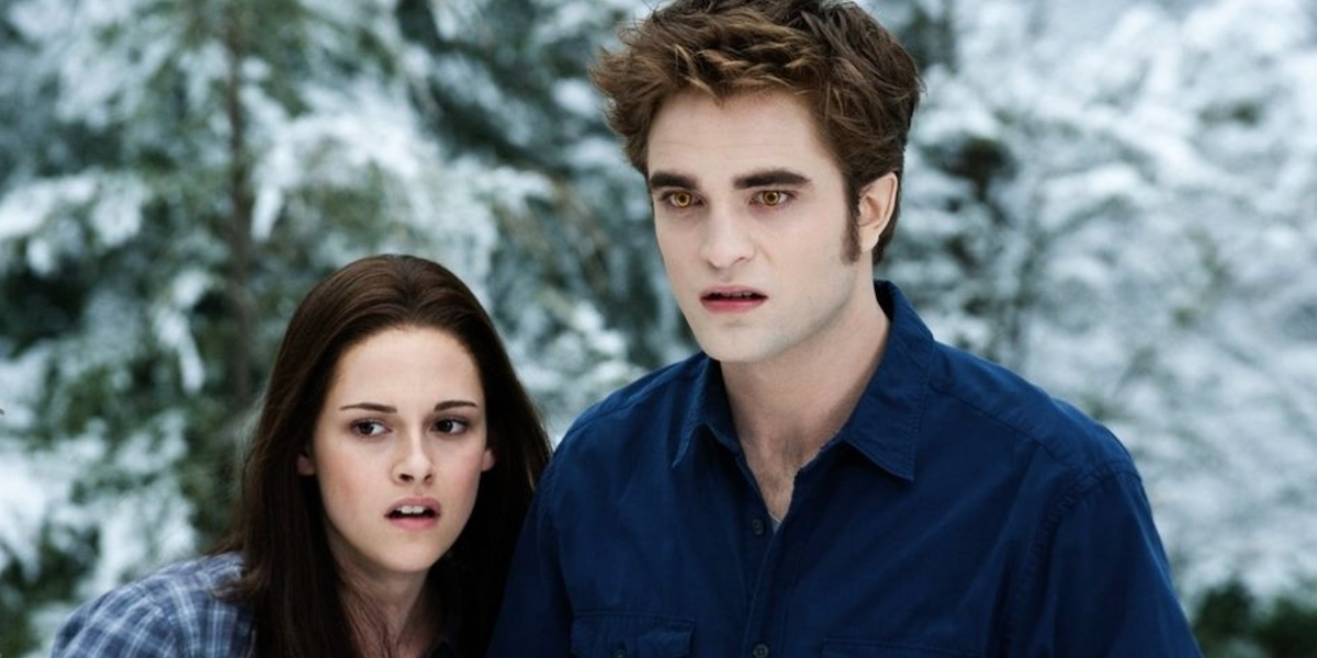 Robert Pattinson and Kristen Stewart in Twilight