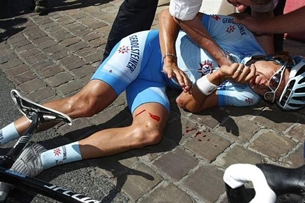 Heinrich Haussler (Gerolsteiner) hit the deck on the fast run-in to the finish.
