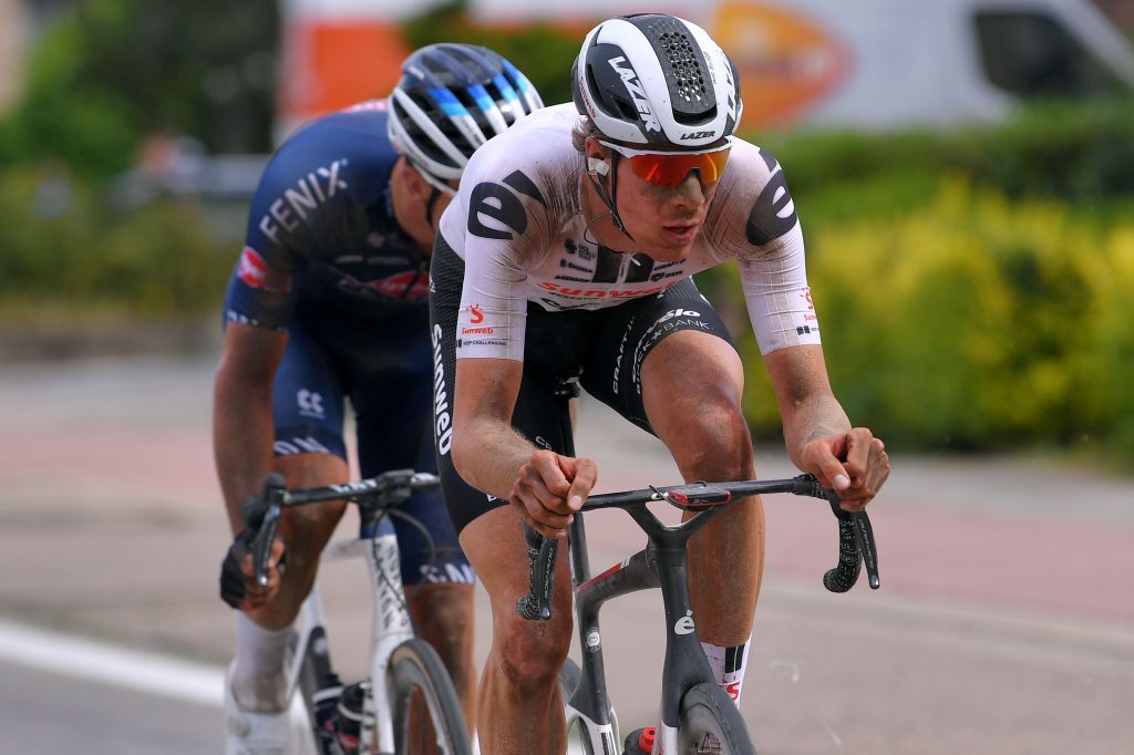 DIEST BELGIUM AUGUST 15 Max Kanter of Germany and Team Sunweb Jonas Rickaert of Belgium and Team AlpecinFenix during the 17th Dwars door het Hageland 2020 a 187km race from Aarschot to Diest DwarsdhHageland DDHH20 on August 15 2020 in Diest Belgium Photo by Luc ClaessenGetty Images