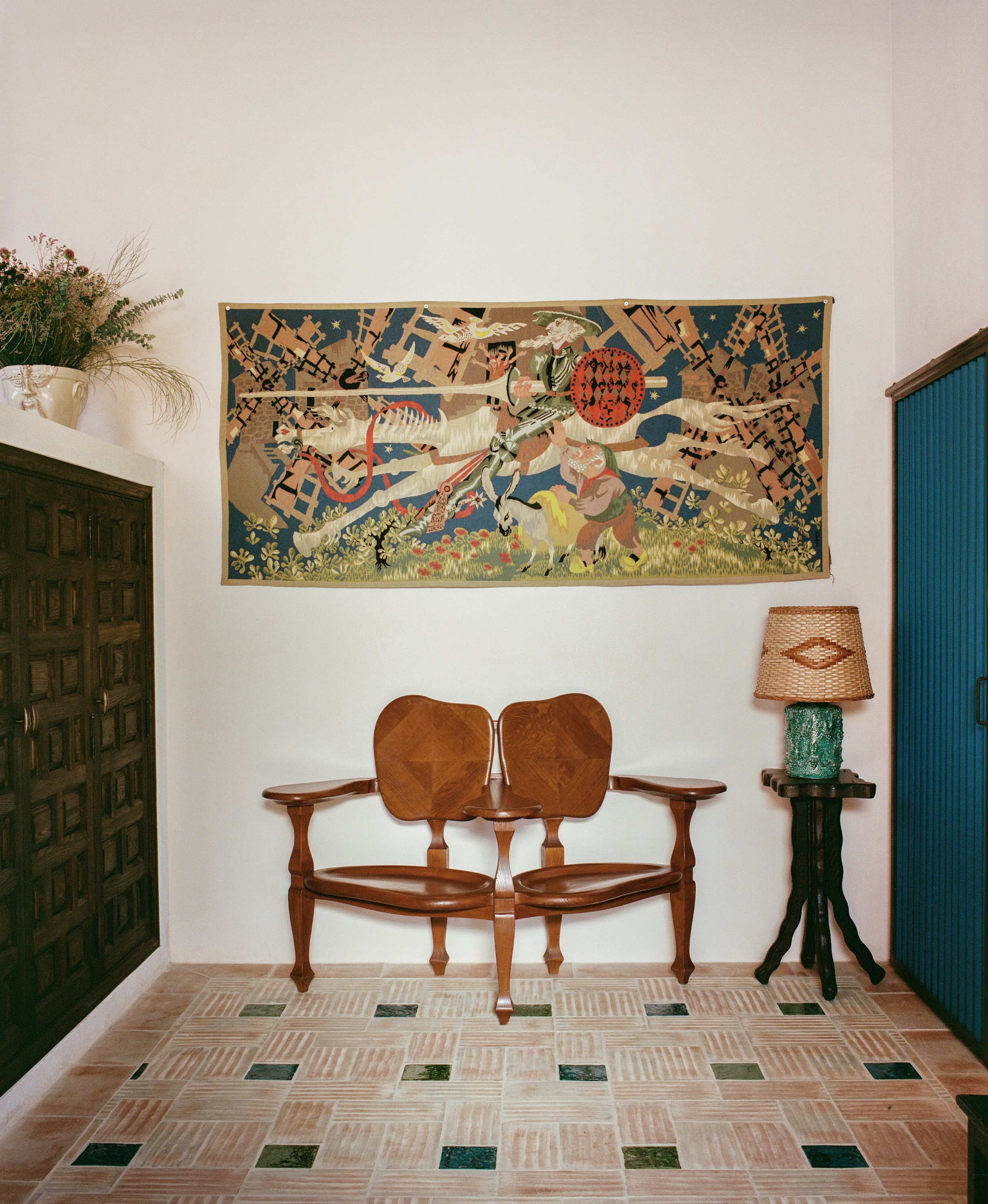 Antoni Gaud&amp;iacute; furniture