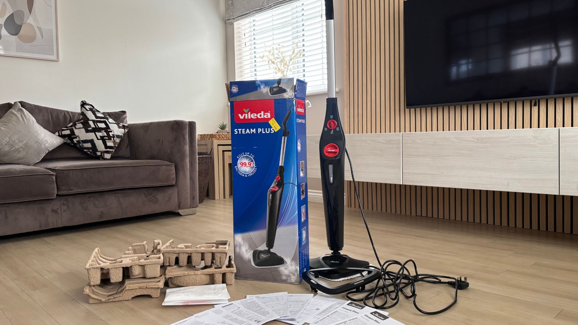 Testing the Vileda Steam Plus Steam Cleaner