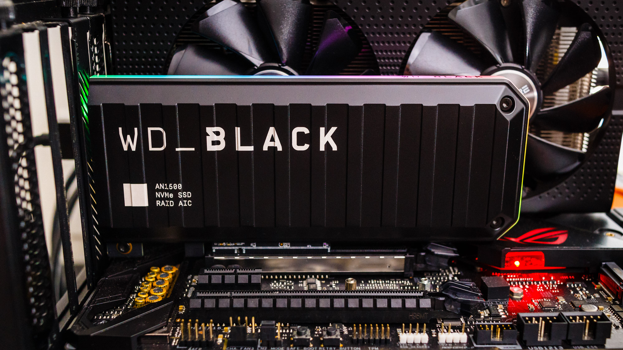 Wd Black An1500 Nvme Ssd Raid Aic Review Built For Rgb Addicts Who Need Speed Tom S Hardware